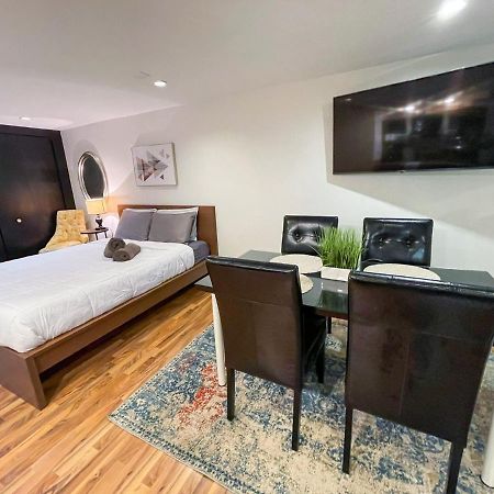Wrigley Garden Unit Appartement Chicago Buitenkant foto